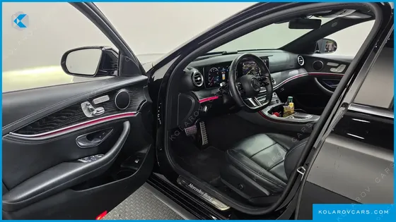 MERCEDES E-CLASS E220D 4MATIC AMG LINE