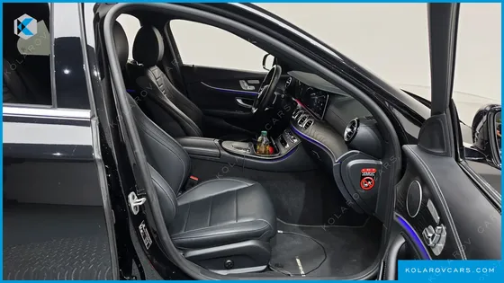 MERCEDES E-CLASS E220D 4MATIC AMG LINE
