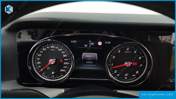 MERCEDES E-CLASS E200 AVANTGARDE