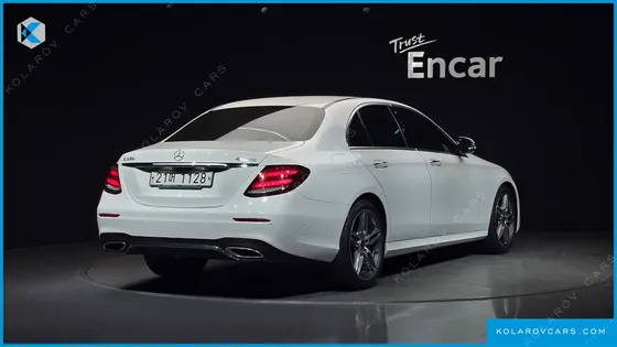 MERCEDES E-CLASS E300 AMG LINE