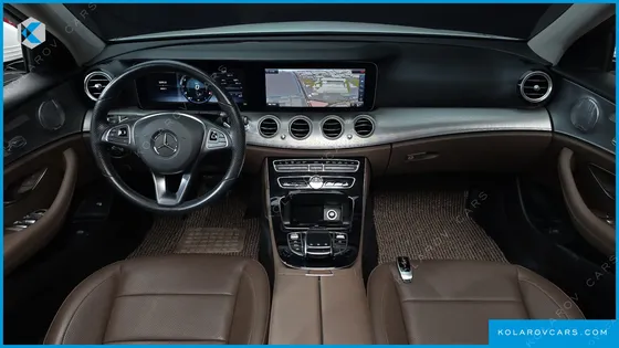 MERCEDES E-CLASS E300 AMG LINE