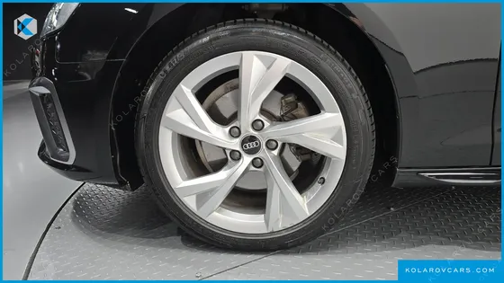 AUDI A4 40 TFSI PREMIUM