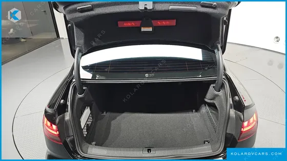 AUDI A4 40 TFSI PREMIUM