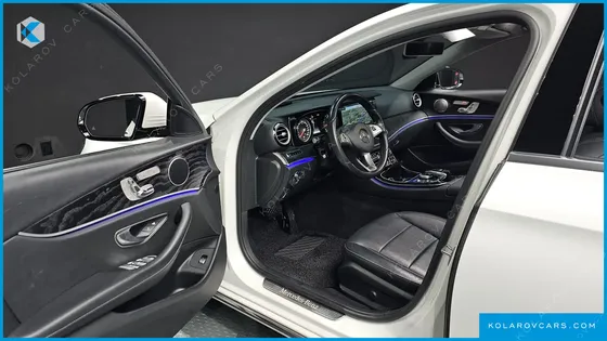 MERCEDES E-CLASS E220D AVANTGARDE