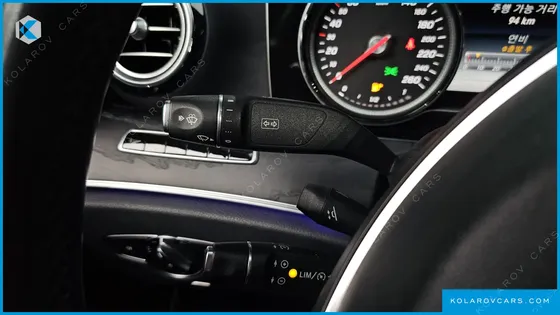 MERCEDES E-CLASS E220D AVANTGARDE