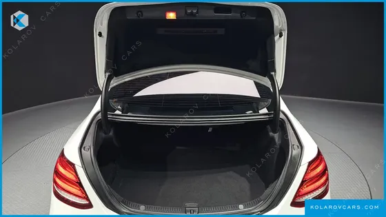 MERCEDES E-CLASS E220D AVANTGARDE