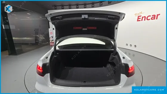 AUDI A4 40 TFSI PREMIUM