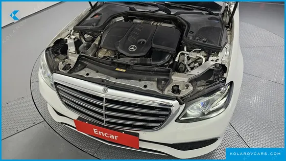 MERCEDES E-CLASS E220D EXCLUSIVE