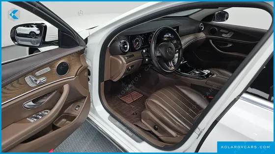 MERCEDES E-CLASS E220D EXCLUSIVE