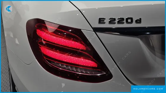 MERCEDES E-CLASS E220D EXCLUSIVE