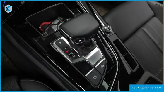 AUDI A4 40 TFSI PREMIUM
