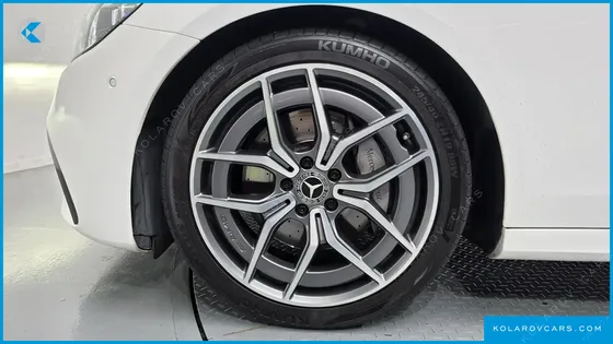 MERCEDES E-CLASS E220D 4MATIC AMG LINE