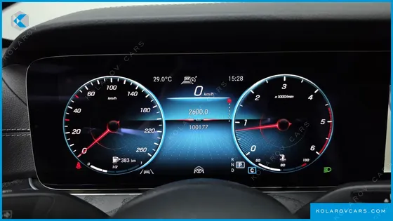 MERCEDES E-CLASS E220D 4MATIC AMG LINE