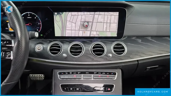 MERCEDES E-CLASS E220D 4MATIC AMG LINE