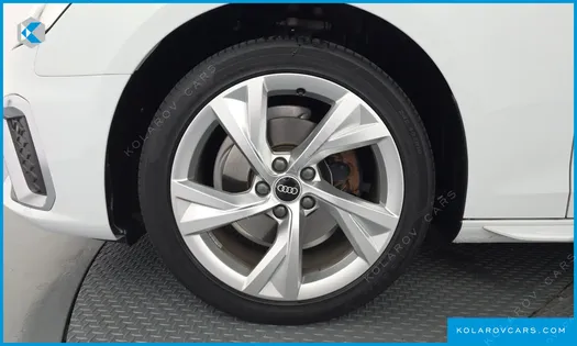 AUDI A4 40 TFSI PREMIUM
