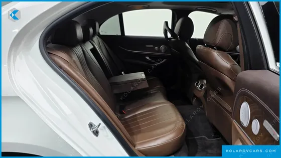 MERCEDES E-CLASS E300E EXCLUSIVE