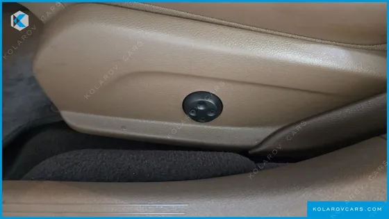 MERCEDES E-CLASS E300E EXCLUSIVE
