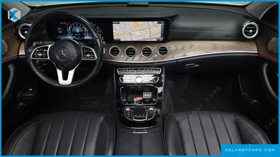 MERCEDES E-CLASS E300 4MATIC EXCLUSIVE