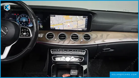 MERCEDES E-CLASS E300 4MATIC EXCLUSIVE