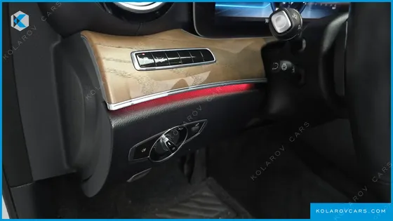 MERCEDES E-CLASS E300 4MATIC EXCLUSIVE