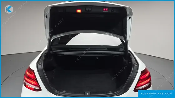 MERCEDES E-CLASS E300 4MATIC EXCLUSIVE