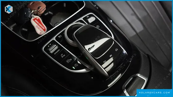 MERCEDES E-CLASS E300 4MATIC EXCLUSIVE