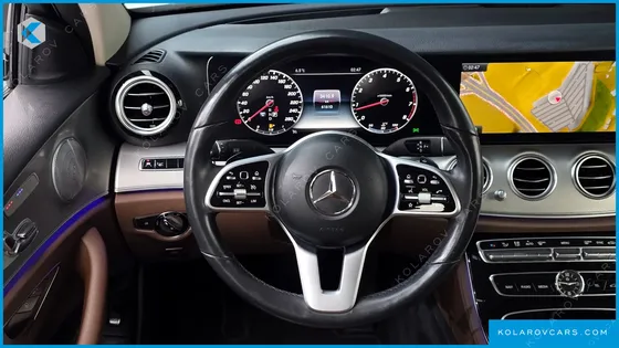 MERCEDES E-CLASS E300 AMG LINE