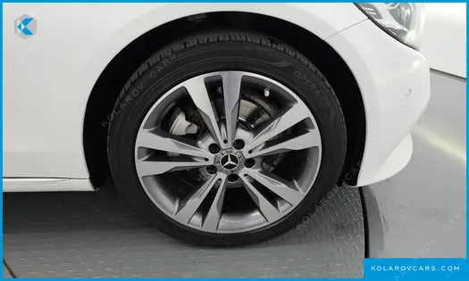 MERCEDES C-CLASS C220 D AVANTGARDE