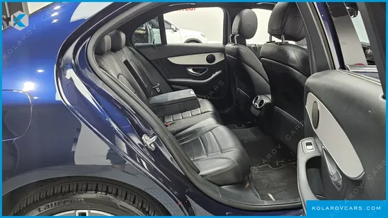 MERCEDES C-CLASS C300E 4MATIC AMG LINE