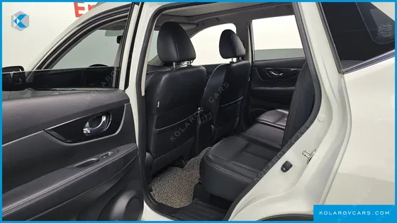 NISSAN X-TRAIL 2.5 4WD