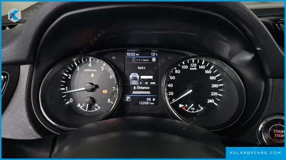 NISSAN X-TRAIL 2.5 TECH 4WD