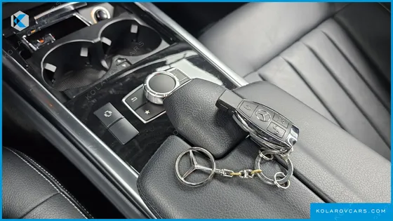 MERCEDES E-CLASS E250 BLUETEC 4MATIC AV