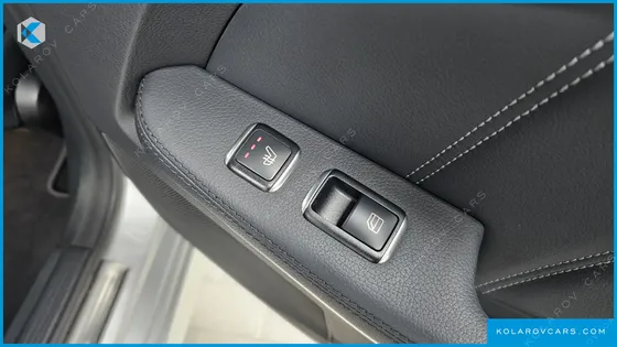 MERCEDES E-CLASS E250 BLUETEC 4MATIC AV