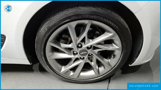 GENESIS G70 GASOLINE 2.0T 2WD