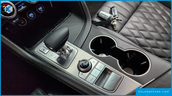 GENESIS G70 GASOLINE 2.0T 2WD