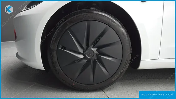 TESLA MODEL 3 스탠다드 RWD