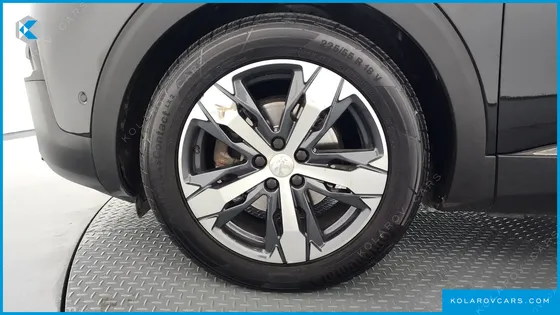 PEUGEOT 3008 1.6 BLUEHDI GT LINE