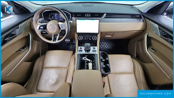 JAGUAR F-PACE D200 SE