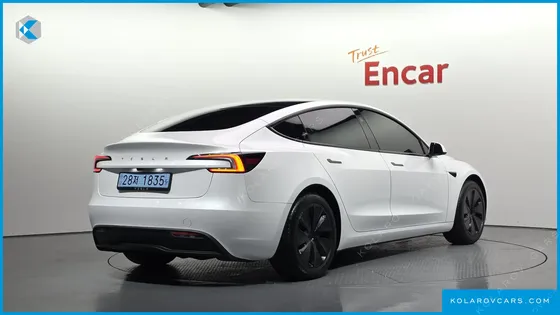 TESLA MODEL 3 RWD