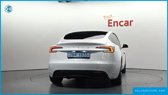 TESLA MODEL 3 RWD