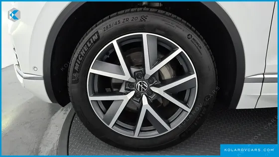 VOLKSWAGEN TOUAREG 3.0 TDI PRESTIGE