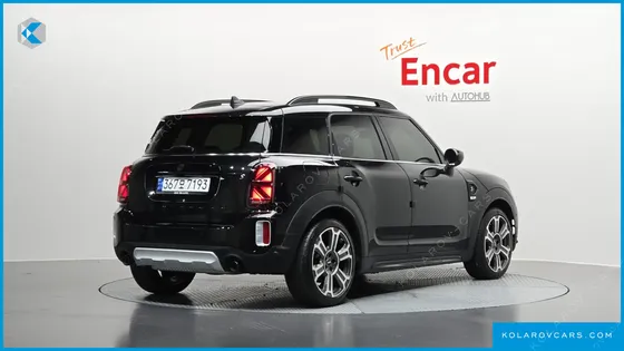 MINI COUNTRYMAN ALL4 CLASSIC LAUNCH PACK