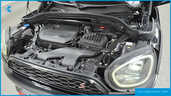 MINI COUNTRYMAN ALL4 CLASSIC LAUNCH PACK