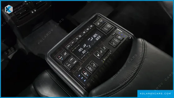 LEXUS LS AWD