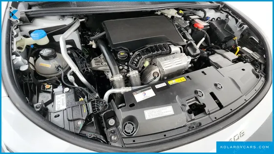PEUGEOT 408 1.2 PURE TECH GT
