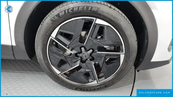 PEUGEOT 408 1.2 PURE TECH GT