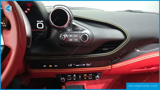 FERRARI F8 3.9 V8