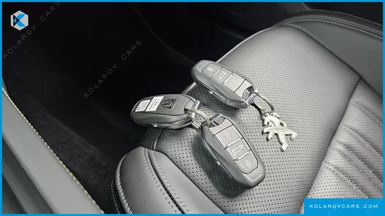 PEUGEOT 408 1.2 HYBRID GT