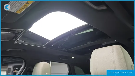 LAND ROVER RANGE ROVER VELAR 2.0 D240 R-DYNAMIC SE