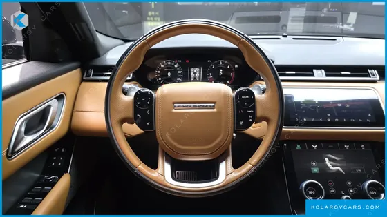 LAND ROVER RANGE ROVER VELAR 3.0 D300 R-DYNAMIC HSE